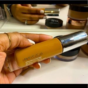 Becca Ultimate Coverage 24 Hour Foundation Maple | Get both for the price